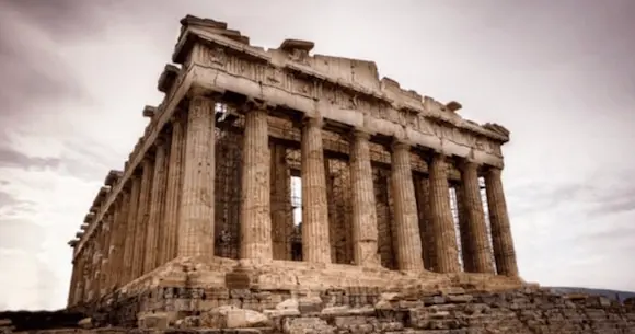 Парфенон на Акрополе — символ Афин и главная достопримечательность города