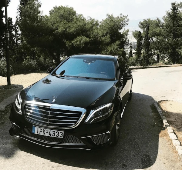 Mercedes Clase S con conductor en Atenas