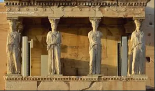 Акрополь Кариатиды