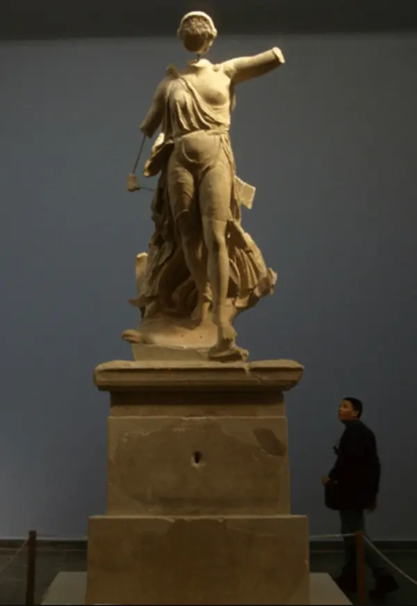 Олимпия — музей/скульптура