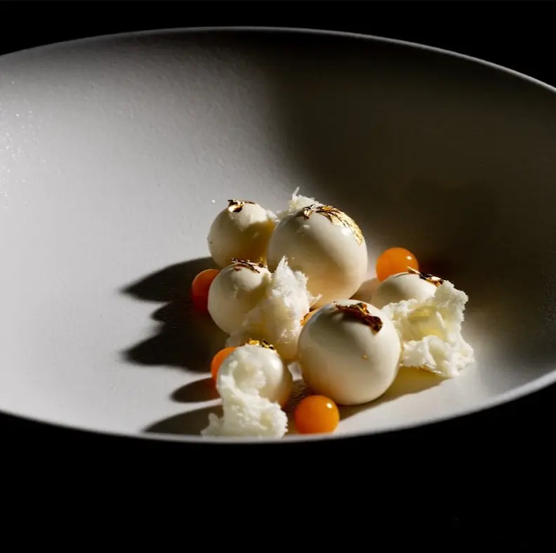 Hytra — современная греческая кухня