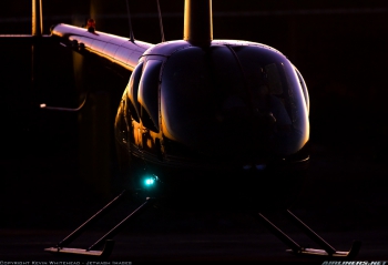 Аренда вертолета в Греции robinson-r44