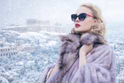 Меха в Афинах